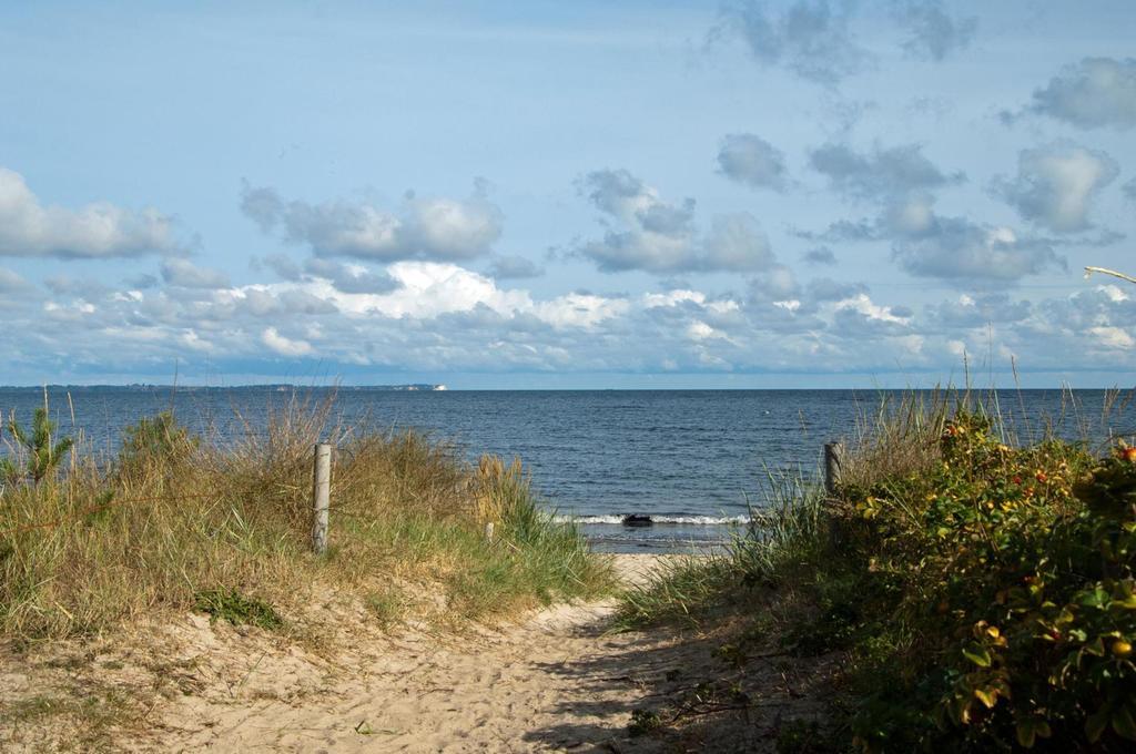 Ferienhaus Emmely Nur Wenige Gehminuten Zum Strand Ruhig 格洛威 外观 照片